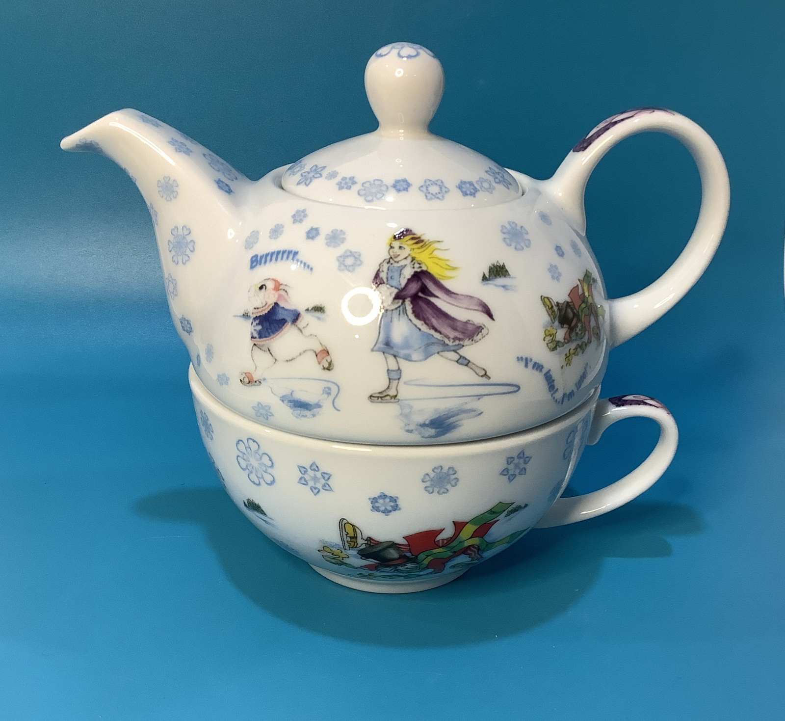Paul Cardew Alice in Wonderland Winter Tea for One Teapot & Teacup Set