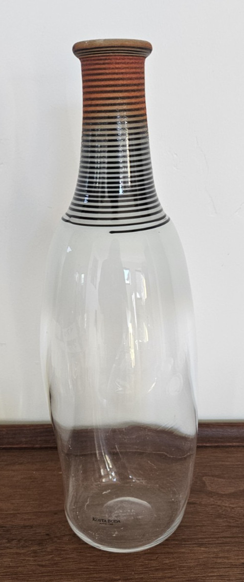 Kosta Boda Bertil Vallien “SPIRIT” Bottle Vase Signed, Pinched Sides 12″ x 4″