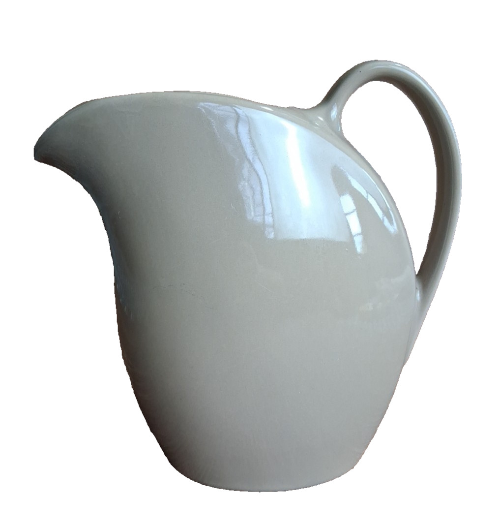 Hall 2633 Pitcher With Ice Guard Beige Art Deco 9″ USA Vintage