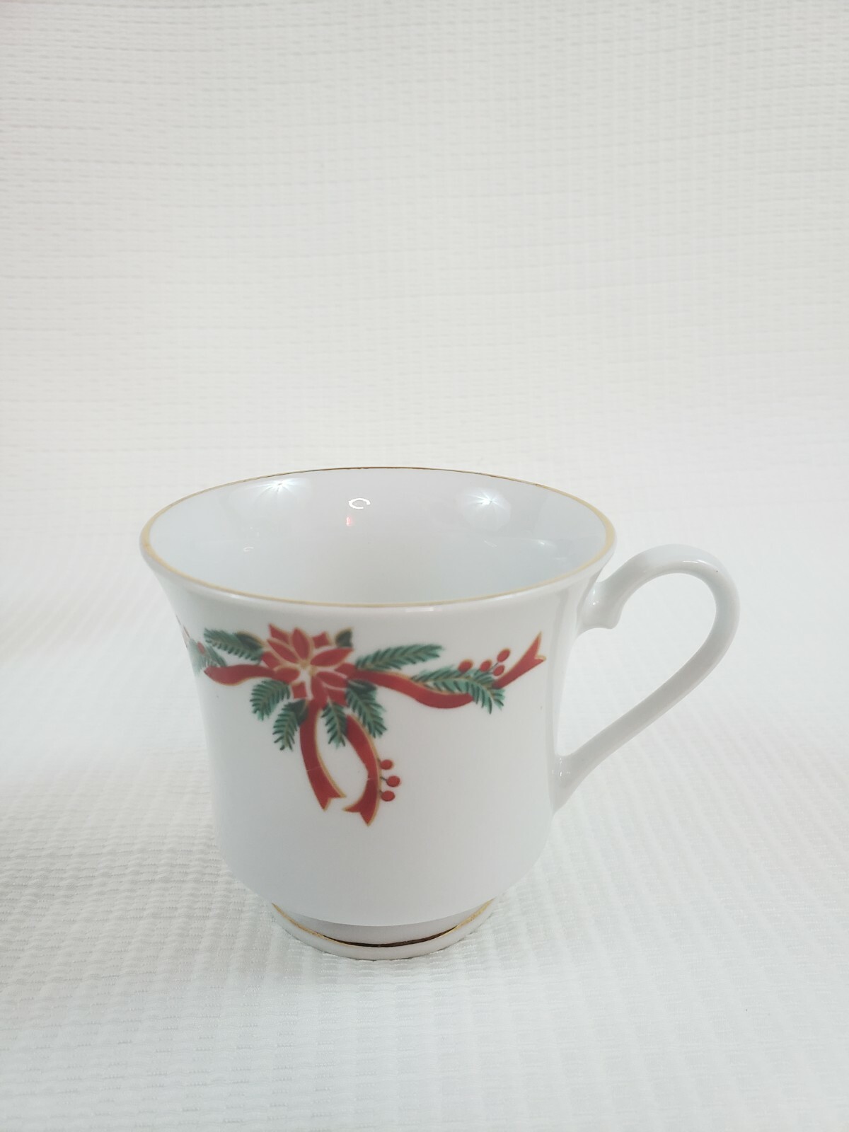 6 Tienshan Poinsettia Red Ribbon Ceramic Fine China Teacups Saucers