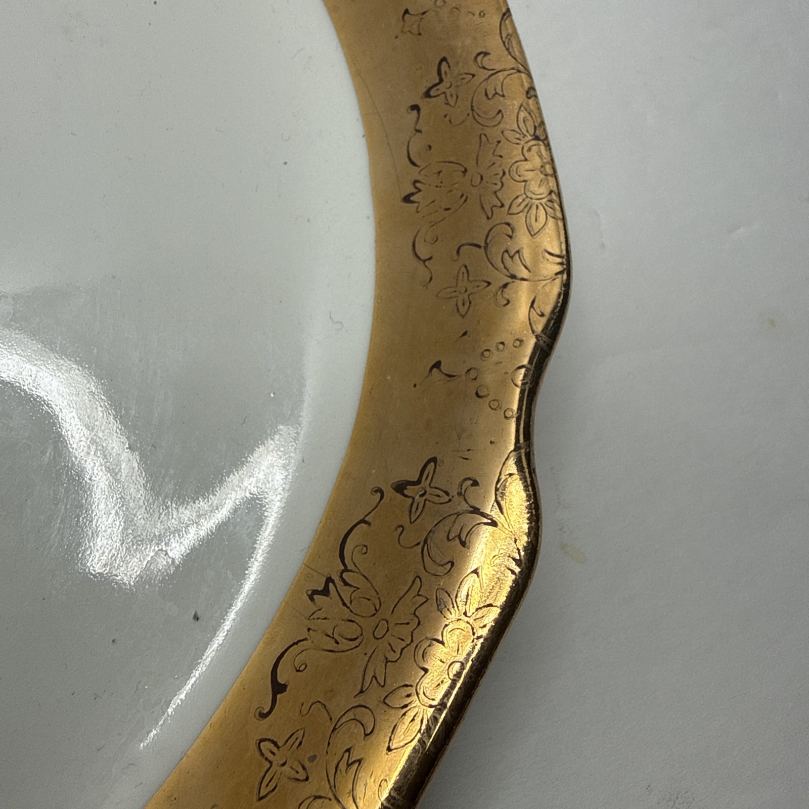 Vintage Sabin CREST-O-GOLD 22kGold Warranted 9In 4 Plates 5In 1 Bowl, Cup Saucer