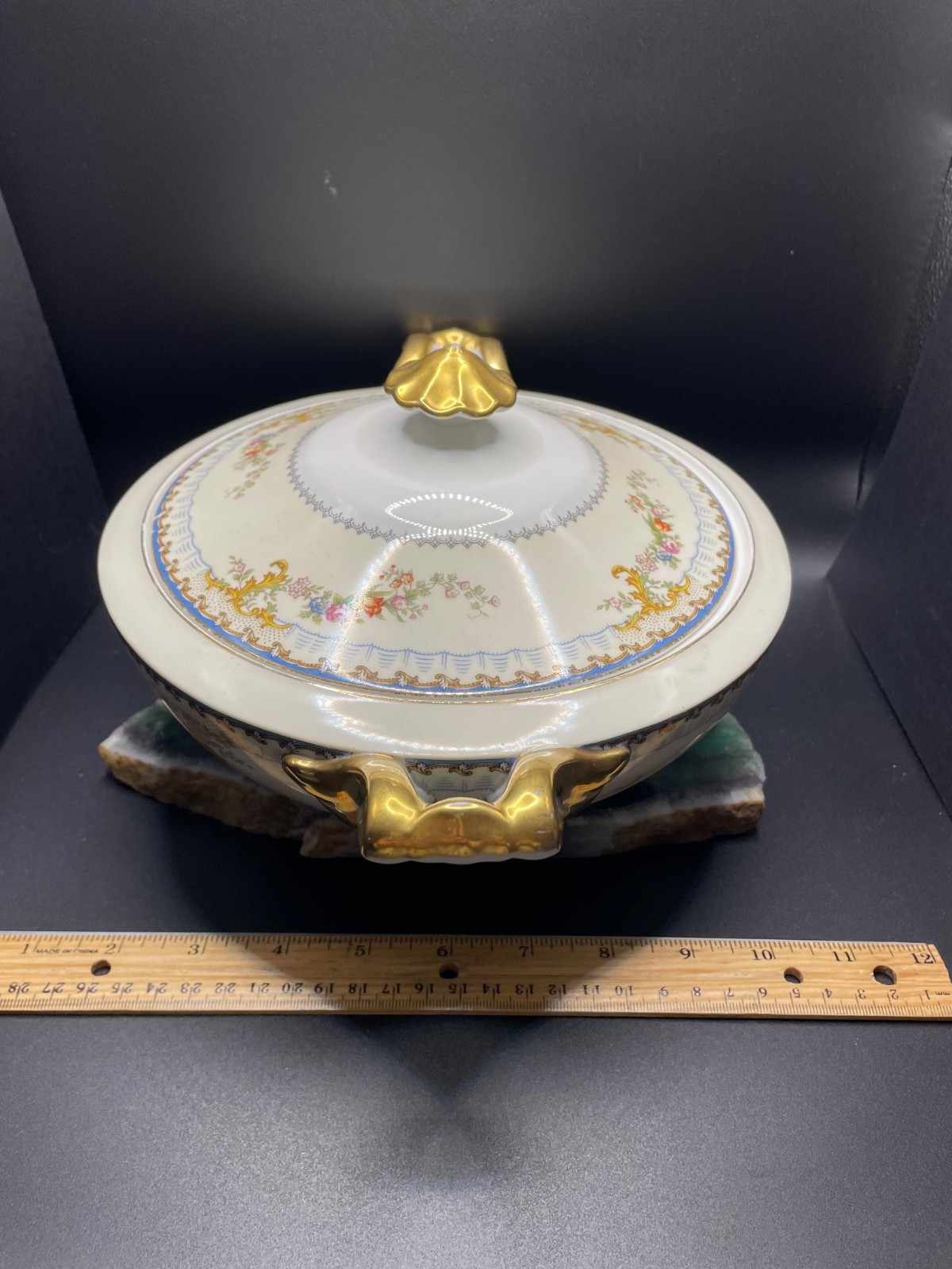 Vtg Meito Utica Fine China Covered Round Vegetable Dish Bowl 11” Blue Gold Trim