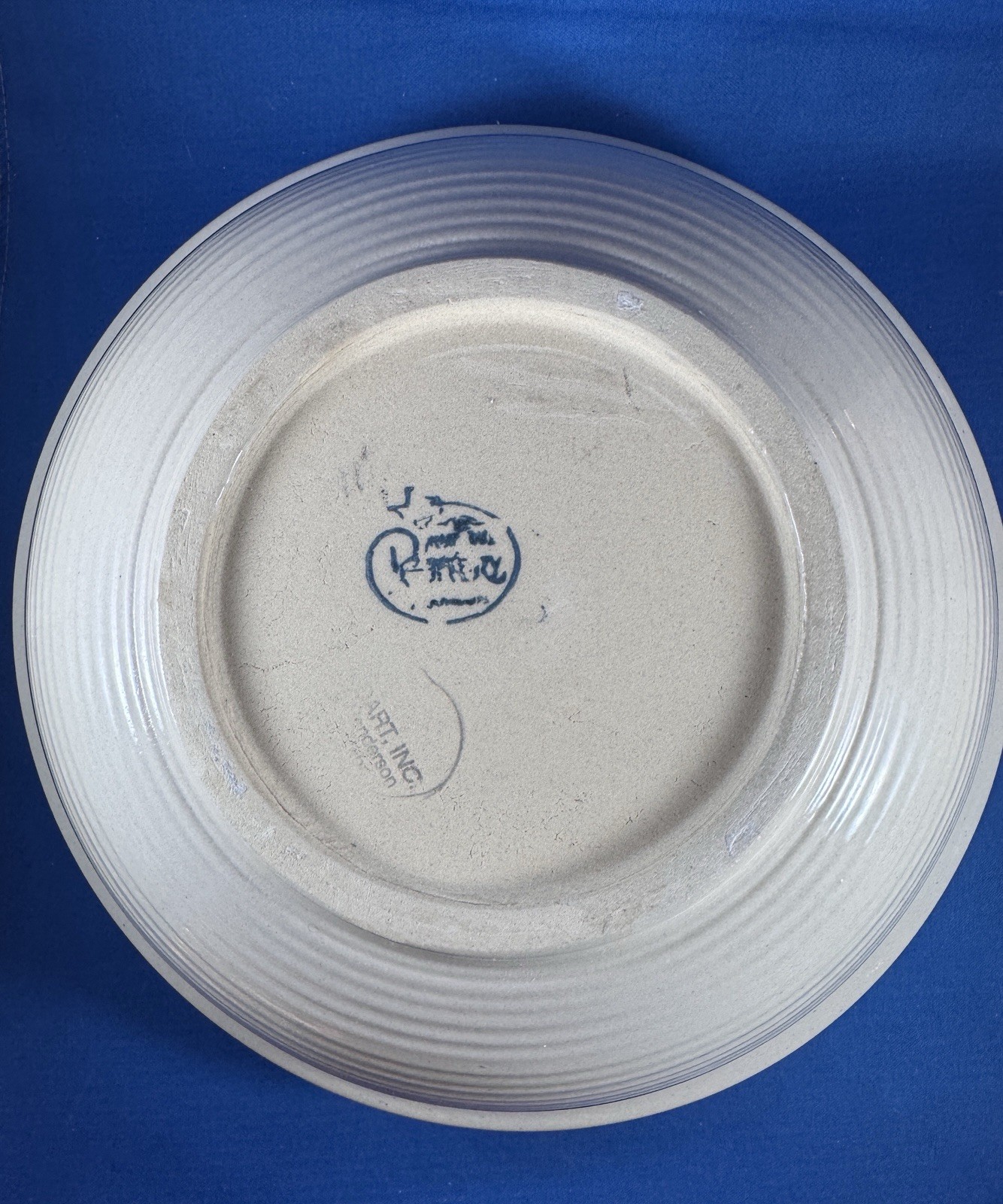 Vintage Dart, Inc. Friendship Stoneware Bowl Kiron Iowa Centennial 1899–1999 10”