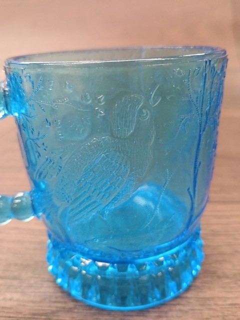 Bryce Bro’s Bird On A Branch 3-1/4″ Mug Blue Pressed Glass 1800’s #1302 BLUB11