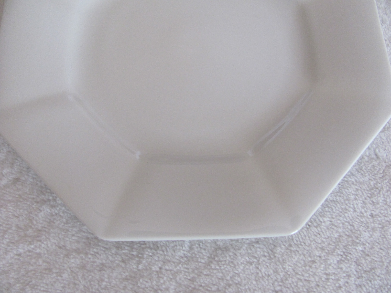 Harmony House Lynette-All White Octagon -6 1/8″ Bread Plates-Set of 6