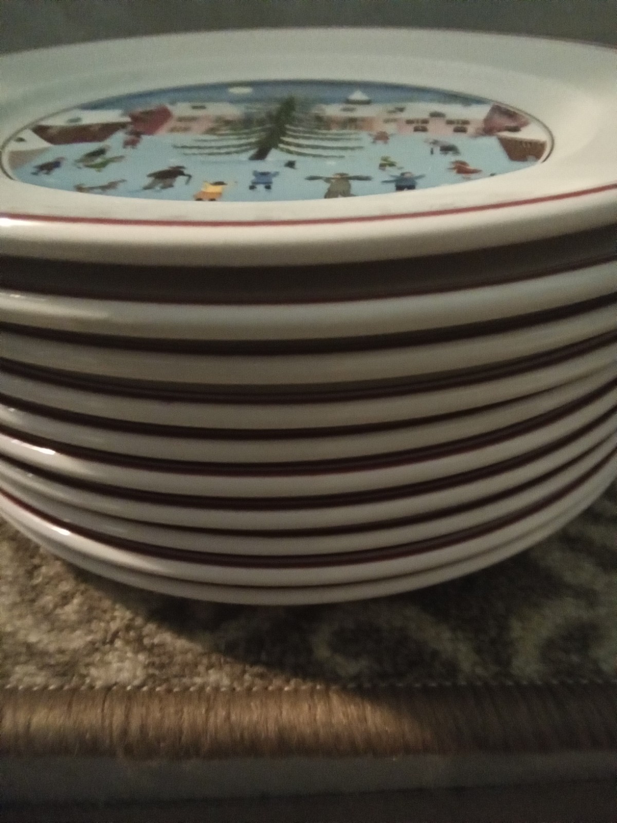 10 Villeroy & Boch Naif Christmas Salad Plates 8″ Village Scene Holiday EUC