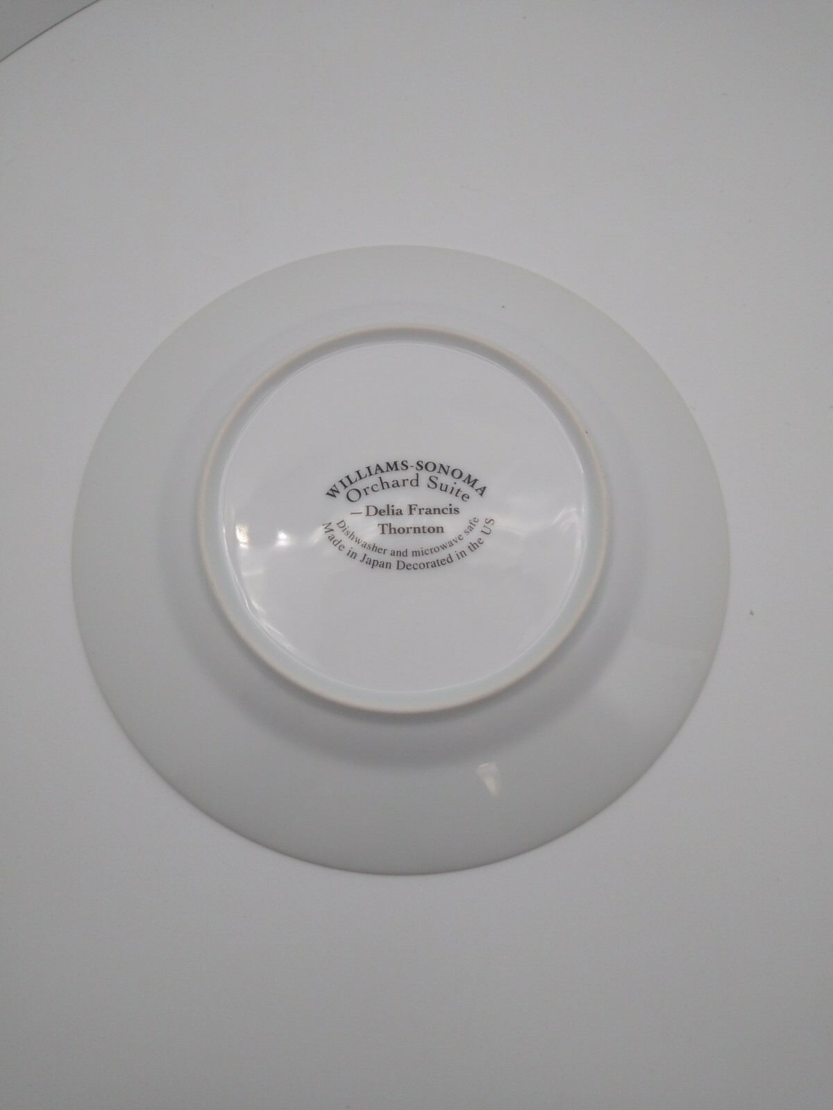 Williams – Sonoma Orchard Suite Plum – Luncheon / Dessert Plate