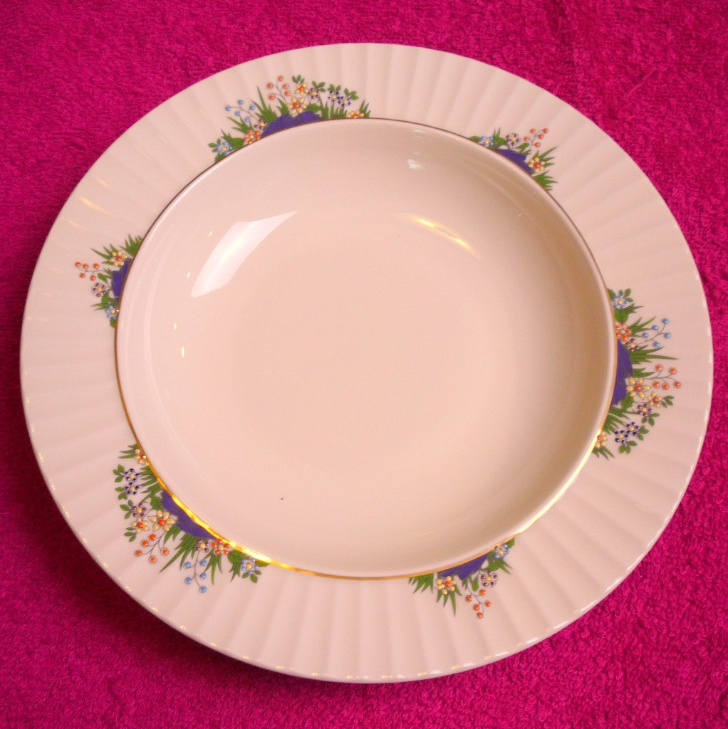 Lenox Fctry 2nd (Rutledge) 9 1/8″ RIMMED SOUP PASTA BOWL(s) Exc (2 left)