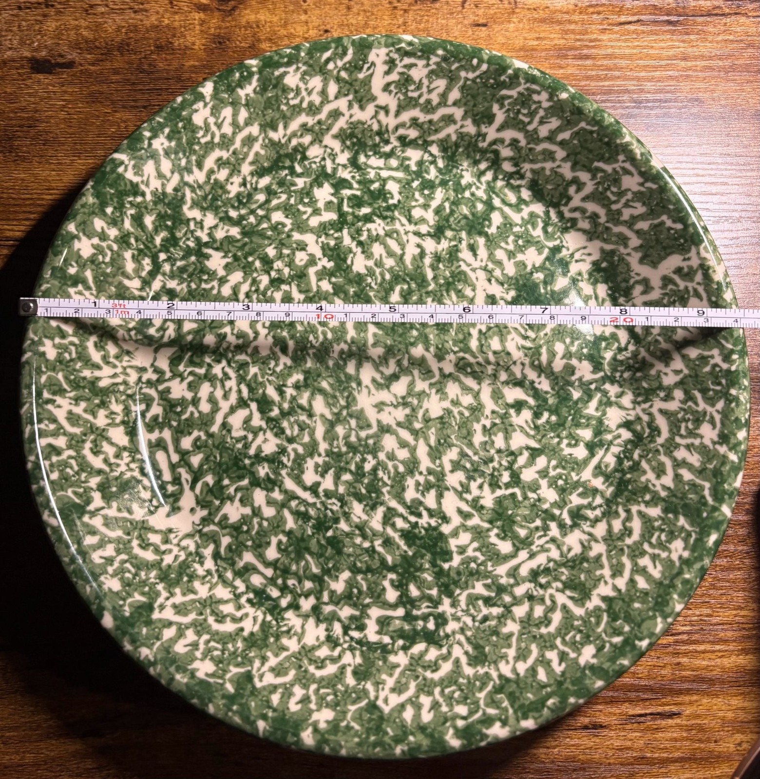 The Workshops of Gerald E. Henn Green Spongeware Dinner Plate