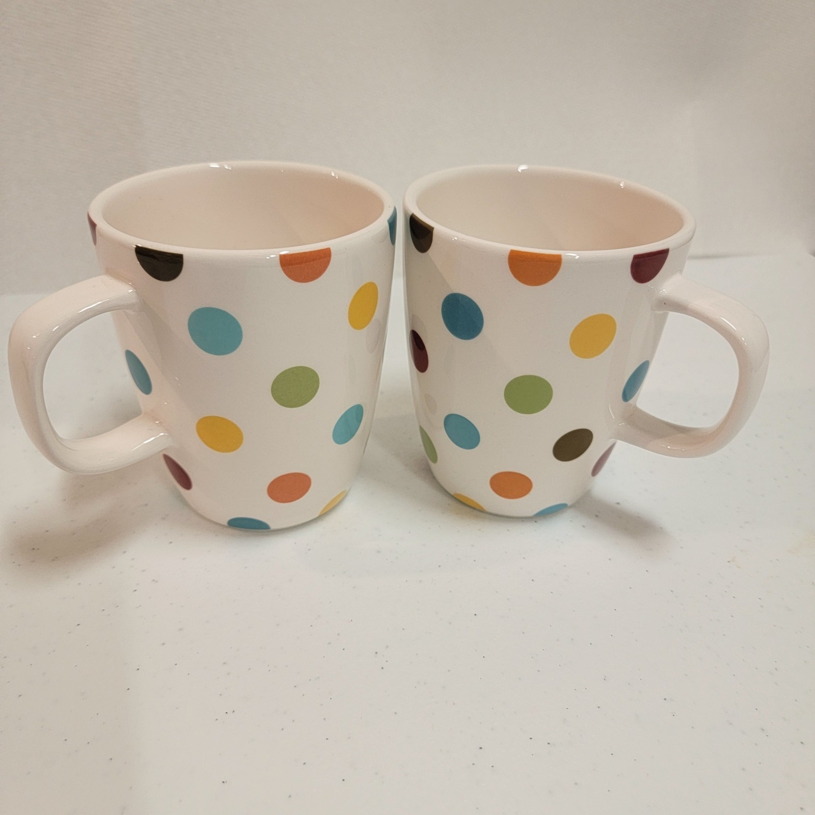Lot Of 4 PIER 1 CONFETTI Coffee Mugs 4.5″ Tall Ironstone Cups 4 1/2″ Polka Dots