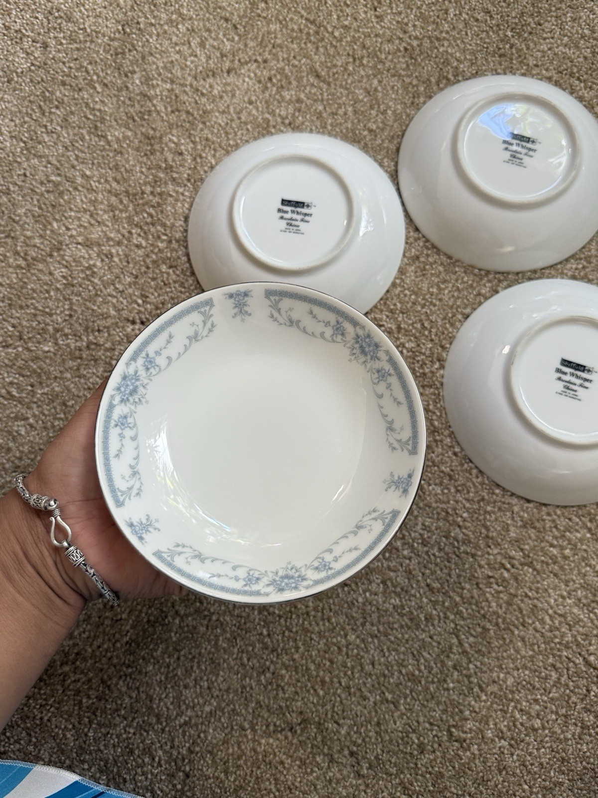 Set of 4 Sheffield Blue Whisper Porcelain China 5 1/2″ Cereal Berry Bowls Japan