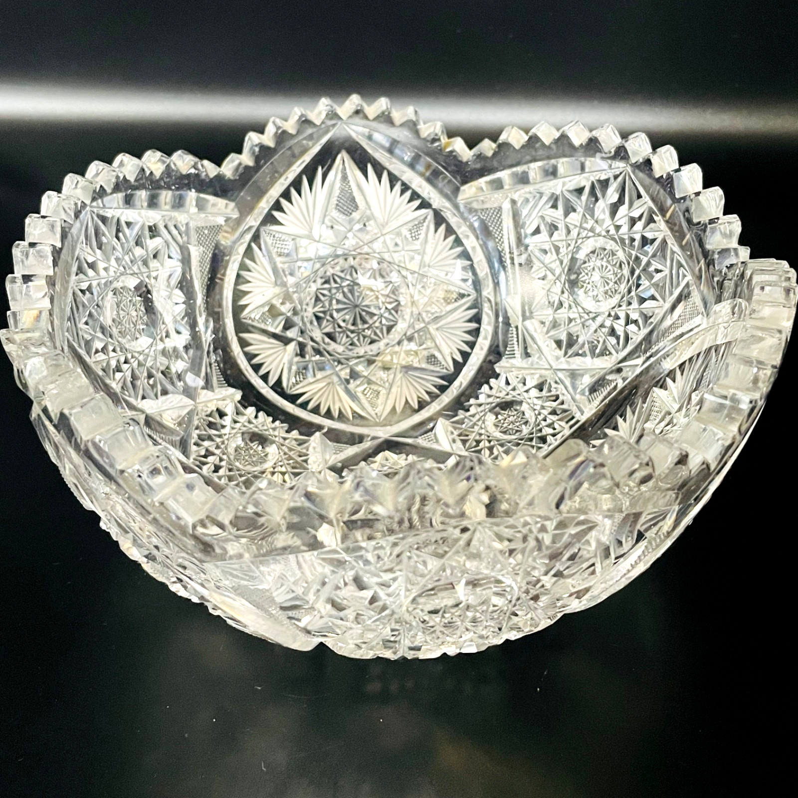 American Brilliant Cut Antique Sawtooth Scalloped Edge Lead Glass Star Bowl 8”