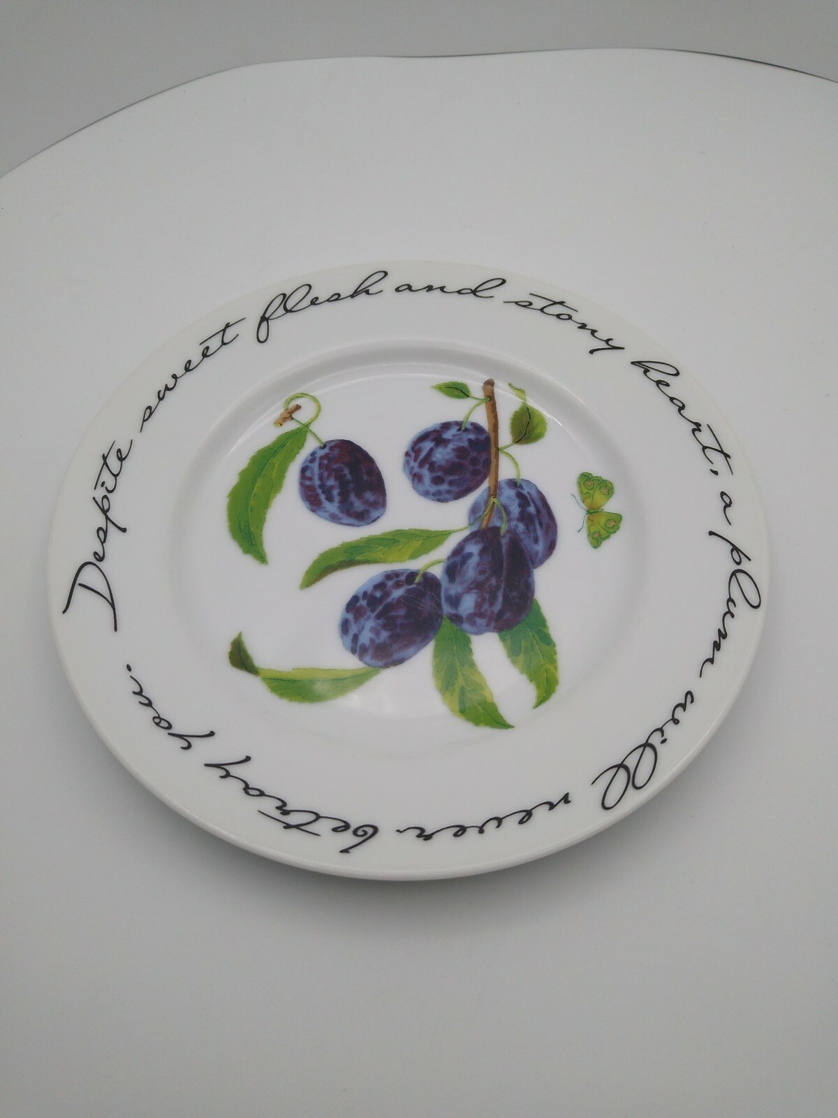 Williams – Sonoma Orchard Suite Plum – Luncheon / Dessert Plate