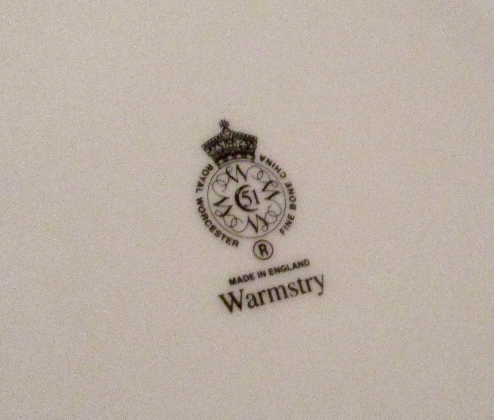 Royal Worcester Warmstry White 12-1/2″ ROUND PLATTER(s) or CHOP PLATE(s) Fluted