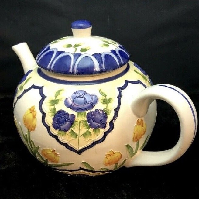 Thoma’s Plant Basket Very Large Embossed Floral Teapot Hand Painted 13 Cup 104oz