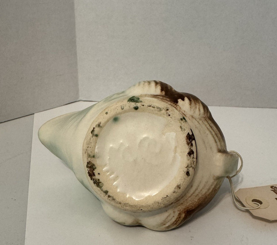 vintage gravy boat 6 in x 3.5 in