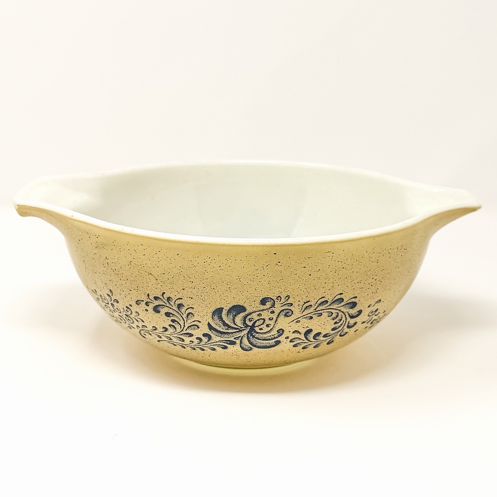 Vintage Pyrex Homestead 443 2.5 Qt Cinderella Mixing Bowl Blue Speckled USA