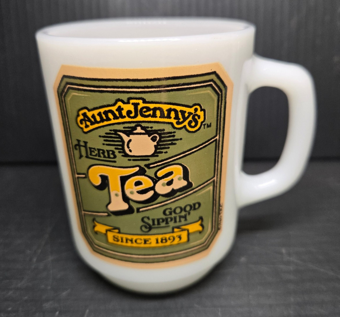 Set of 3 Vintage 1980s Anchor Hocking Aunt Jenny’s Cocoa & Tea Milk Glass Mugs