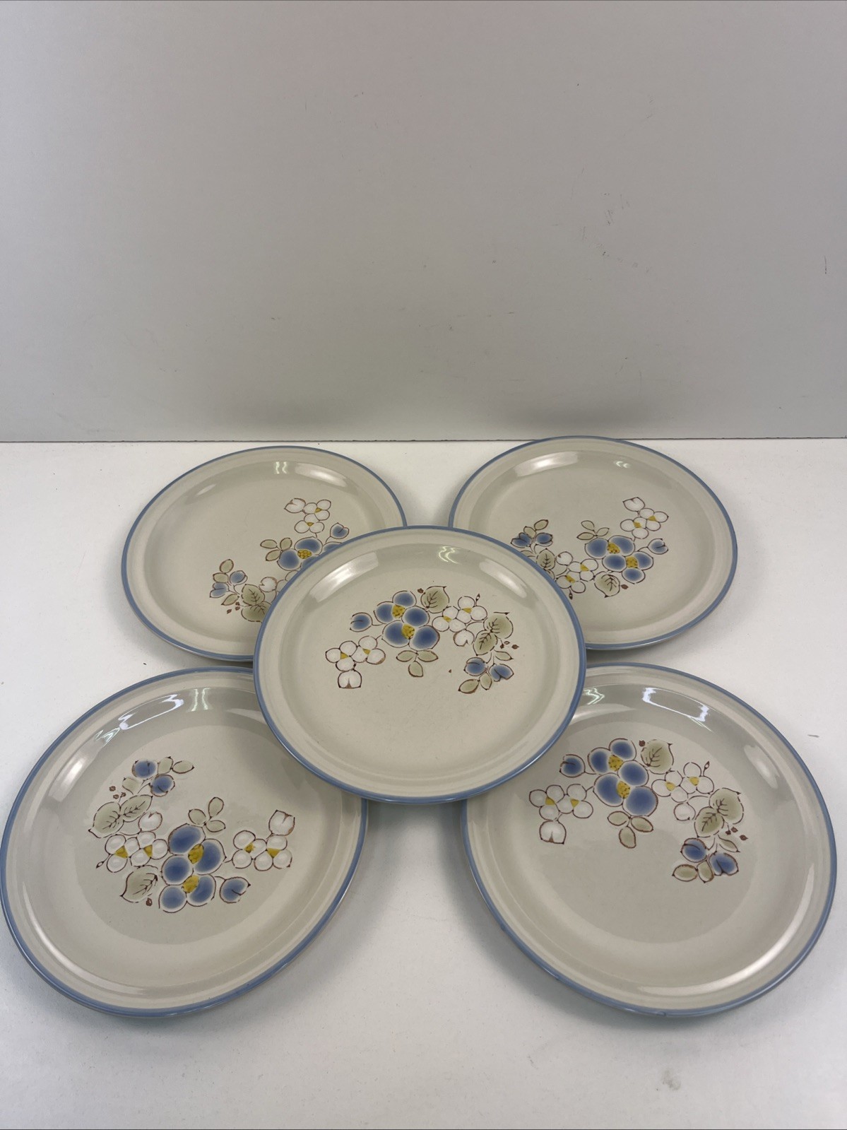 Vintage Sauterne Belvedere Blue Floral Japan Stoneware 5 Salad plates
