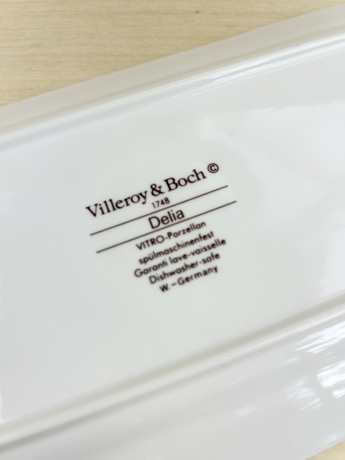 Villeroy & Boch Delia Sandwich Tray Vitro Porcelain 12 3/8 in X 6 3/8