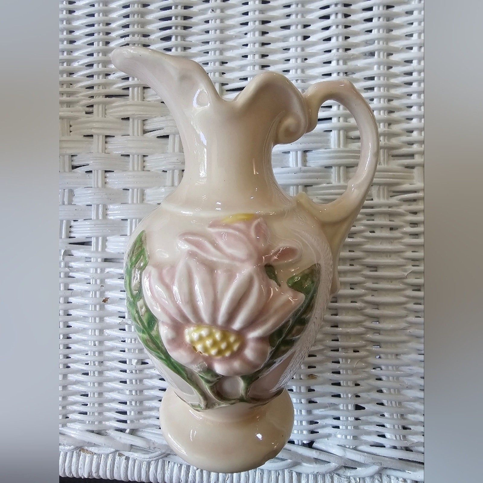 Vintage Hull Small Pink Flower Daisy Pitcher Vase Cottage Core USA Made