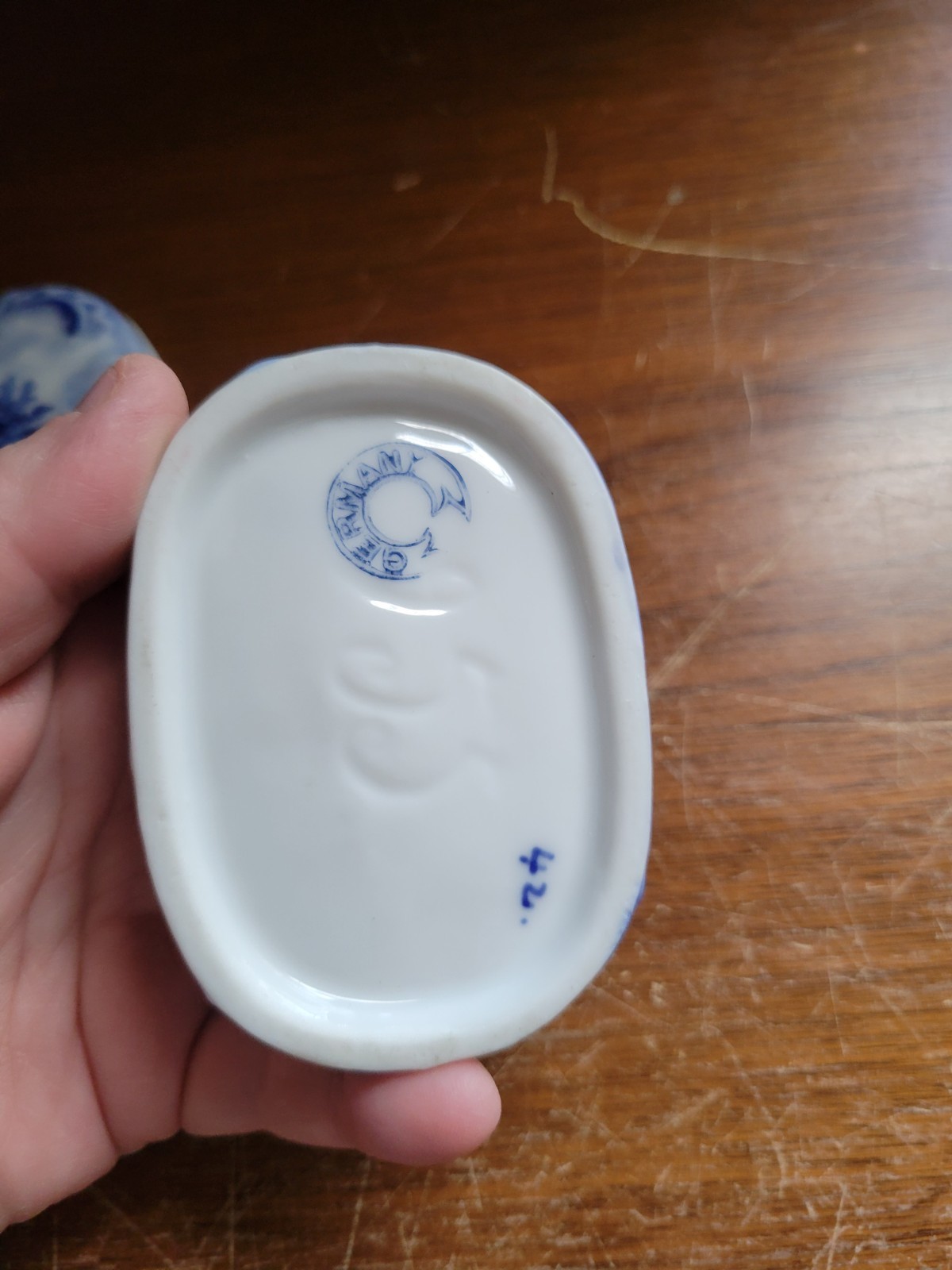 Delft Style Ceramic Trinket Box & Lid Handpainted Blue Holland Windmill 955