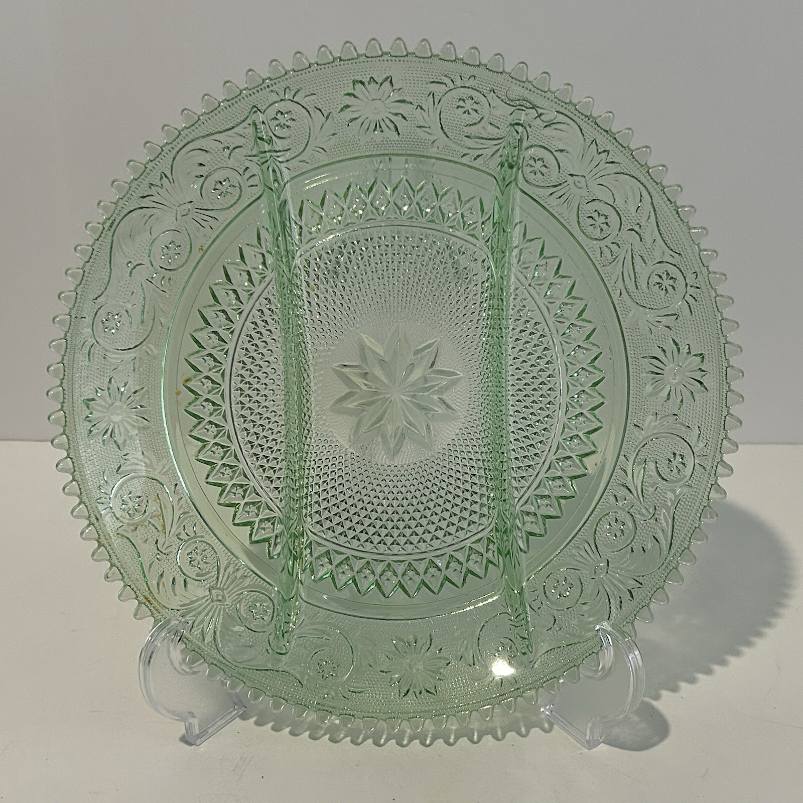 Green Indiana Glass Tiara Divided Relish Serving Plate Platter 12″ Saw Tooth Vtg