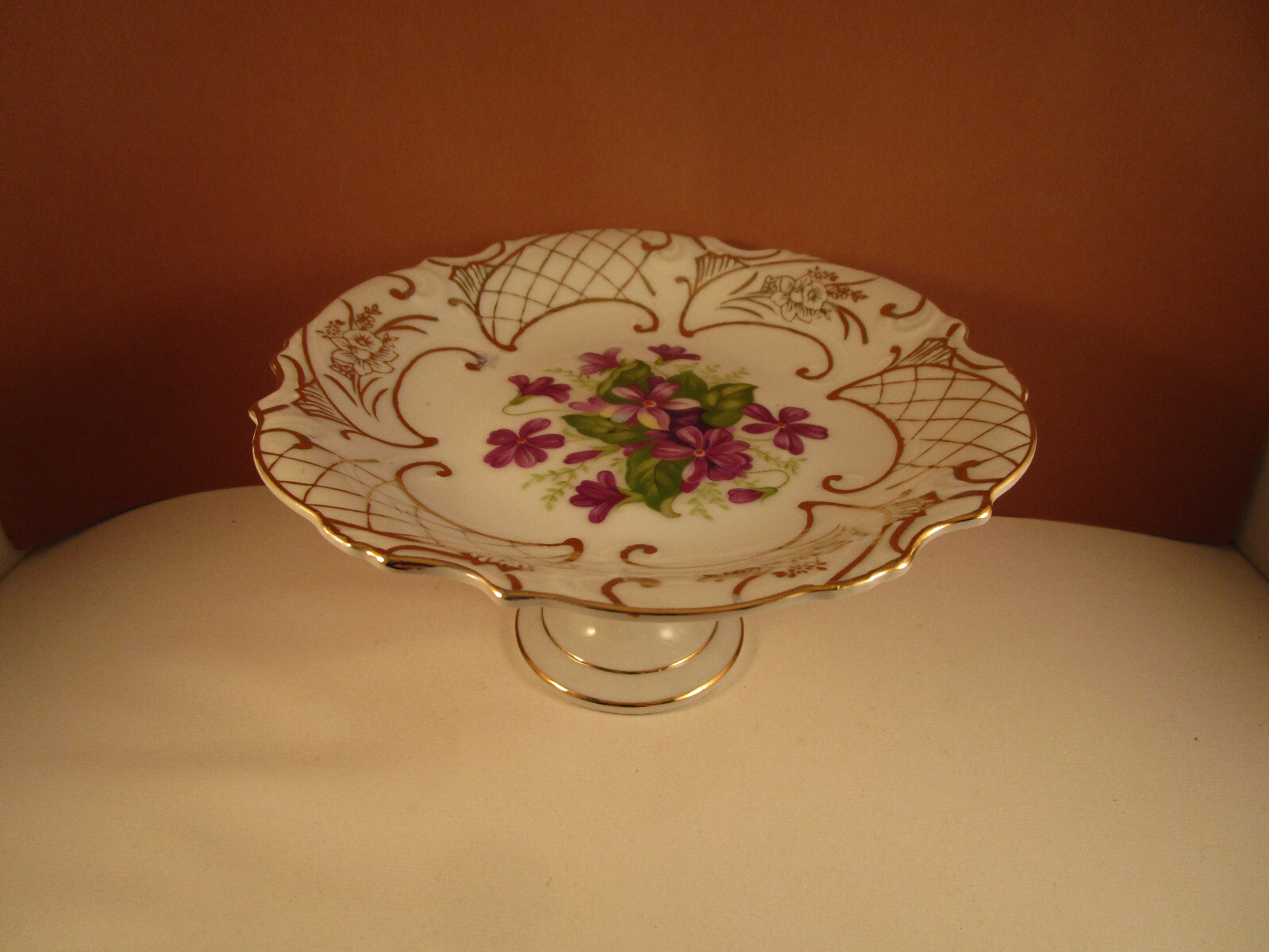 Vintage Lipper & Mann Creations Japan Pedestal Candy Dish Plate Violets Flowers