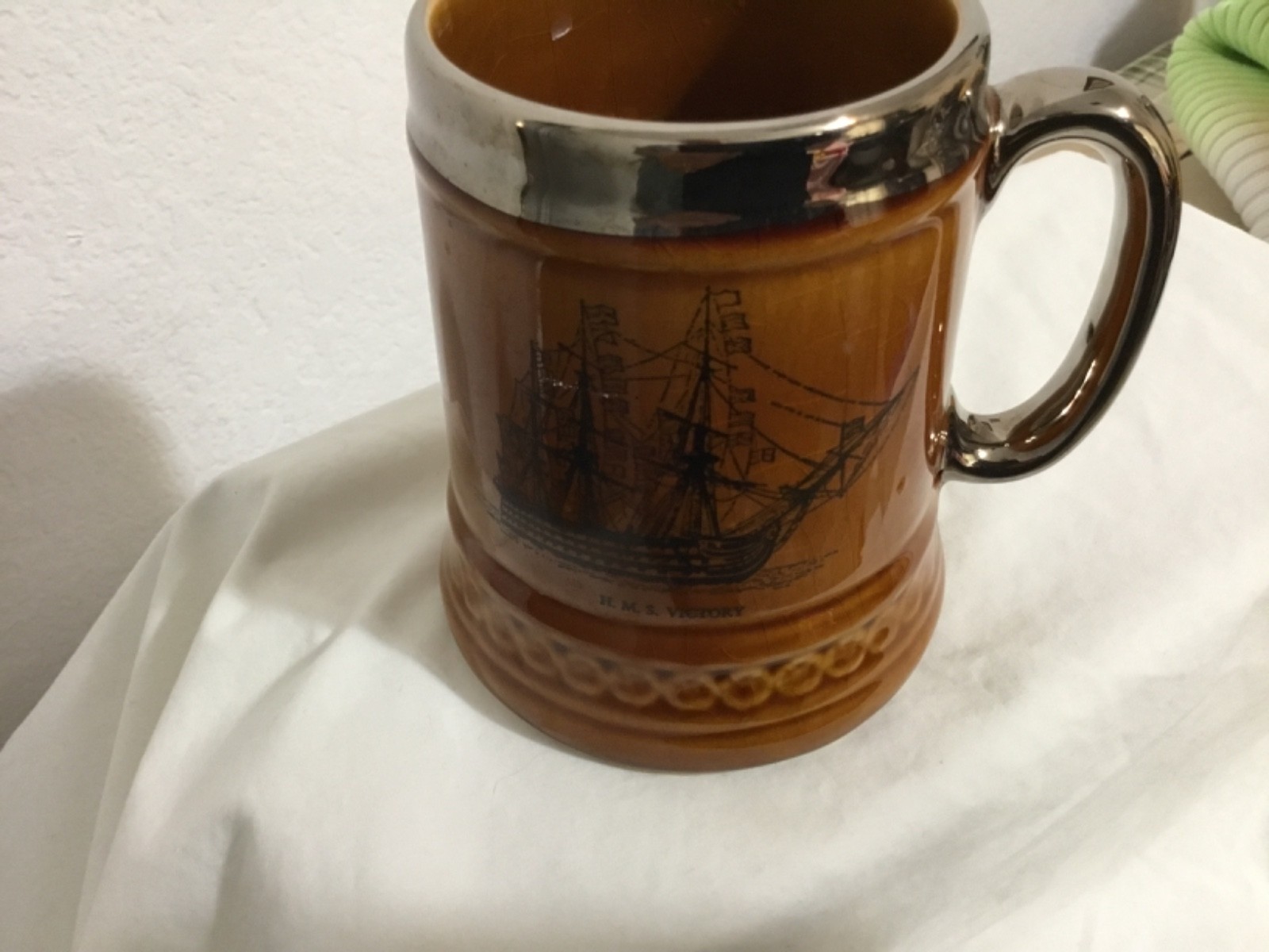 British Navy Ship HMS Victory Ceramic Pottery Coffee Cup Mug 4. 5”