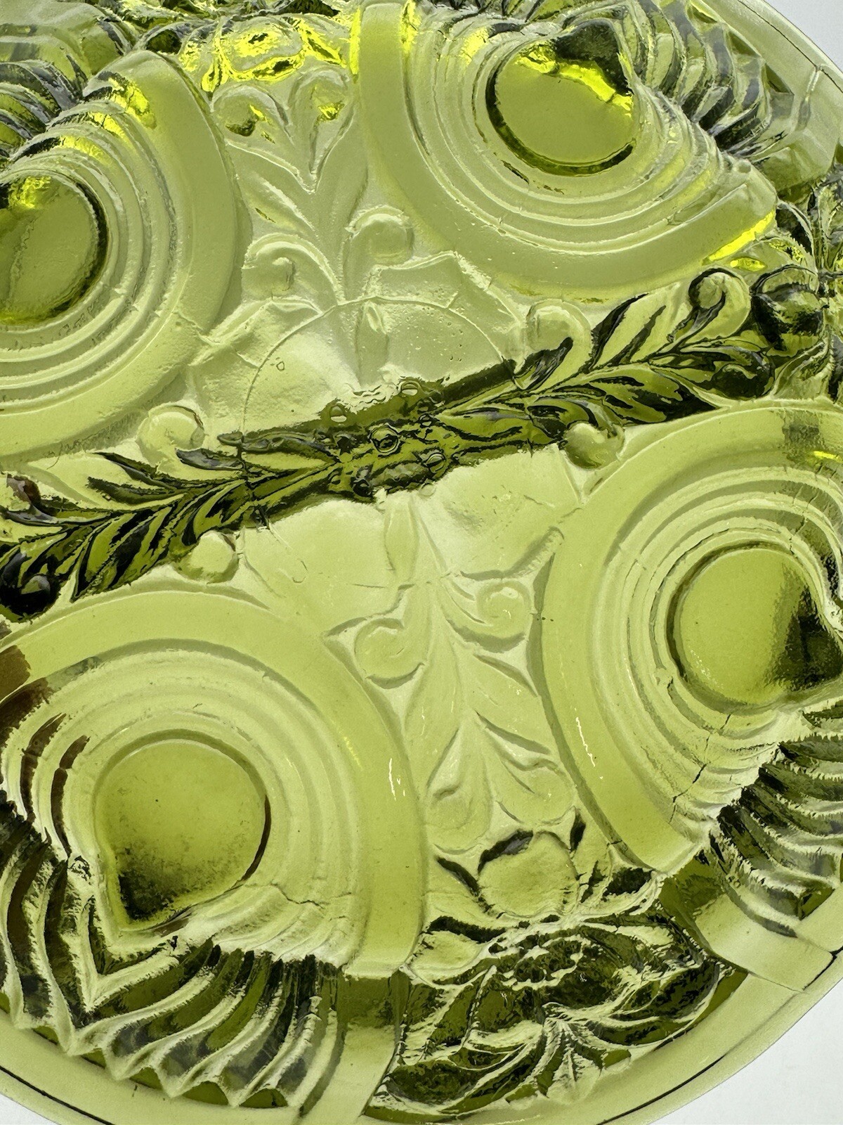 Indiana Glass Co Green Killarney Divided Relish Dish Bowl w/ Open Handle Vintage