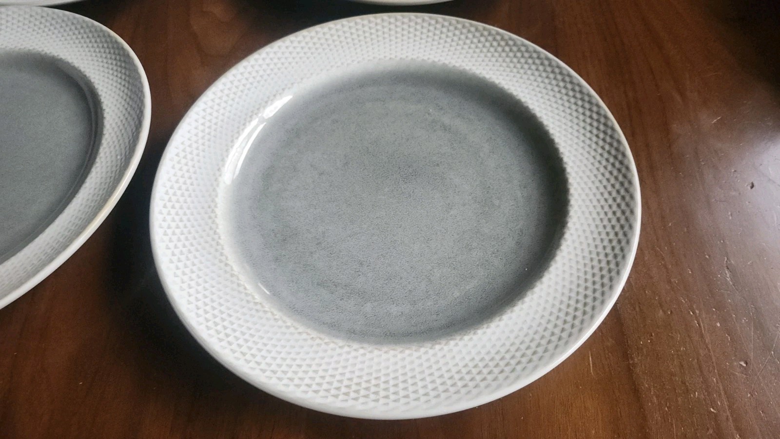 SET OF 4 Laurie Gates MONTEREY Gray Stoneware 10.75″ Dinner Plates