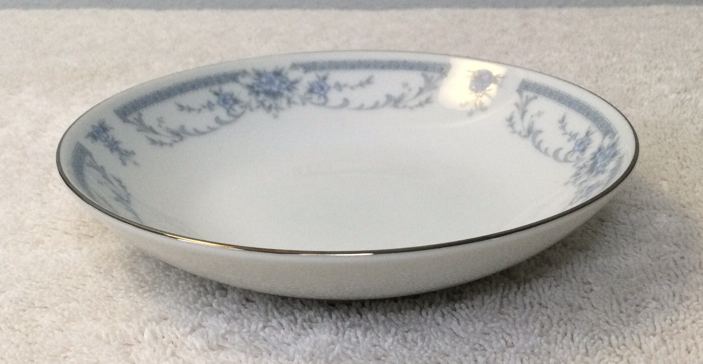 SHEFFIELD Blue Whisper Porcelain Fine China Dessert Bowl. Made in Japan-Exc Cond