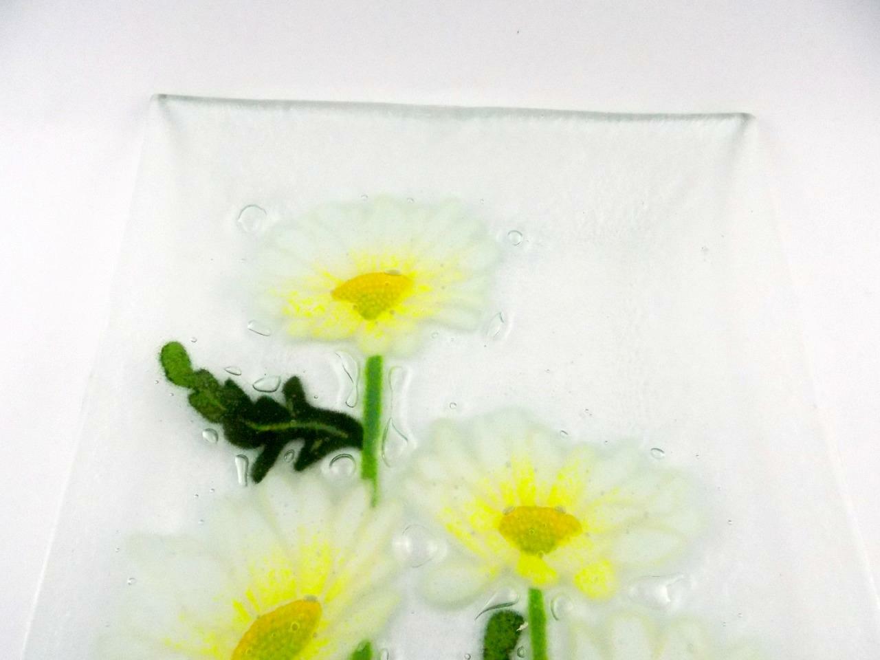 Peggy Karr Fused Art Glass Daisy Flower Rectangular Plate 13.75 Inch VERY GOOD