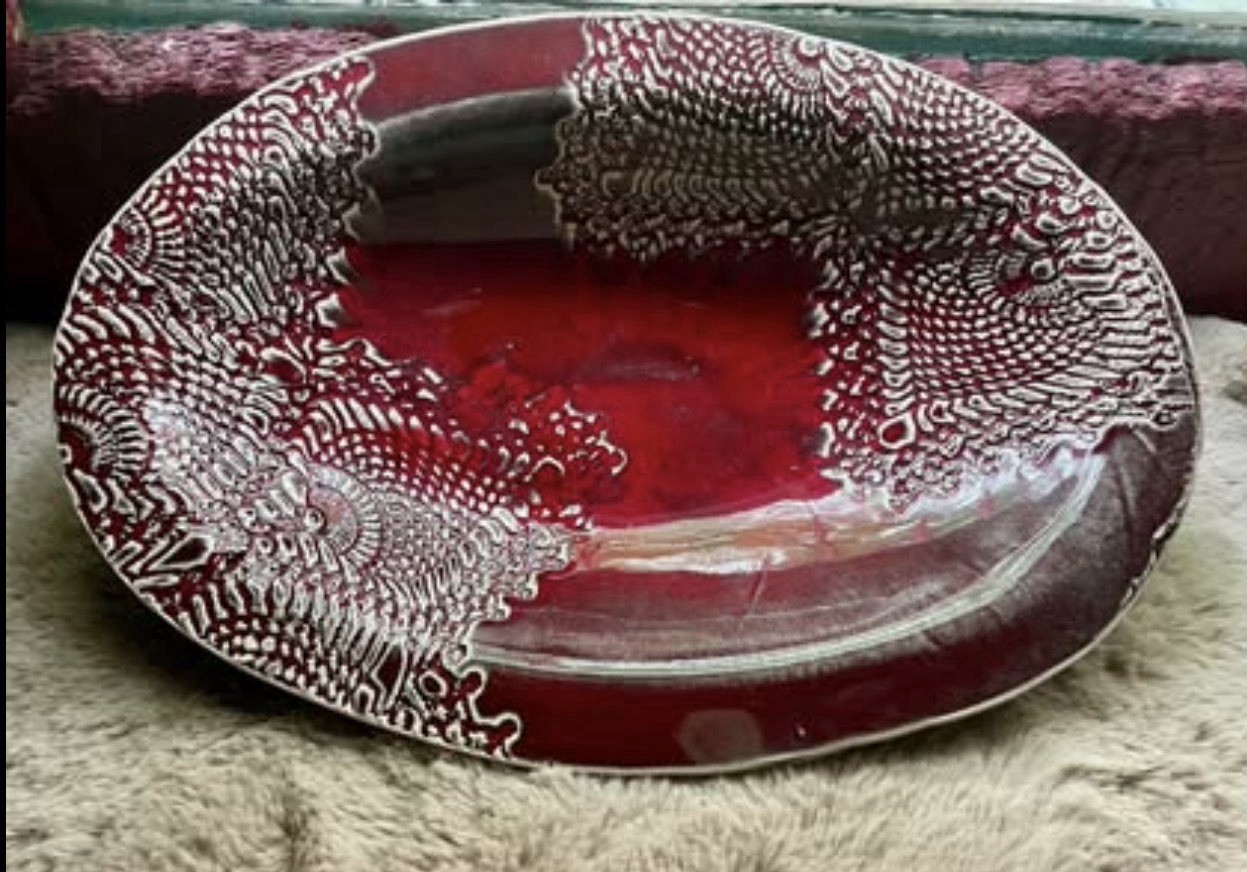 Handmade Original Bantam Tileworks Studio Art Pottery 12″ Lace Red Bowl