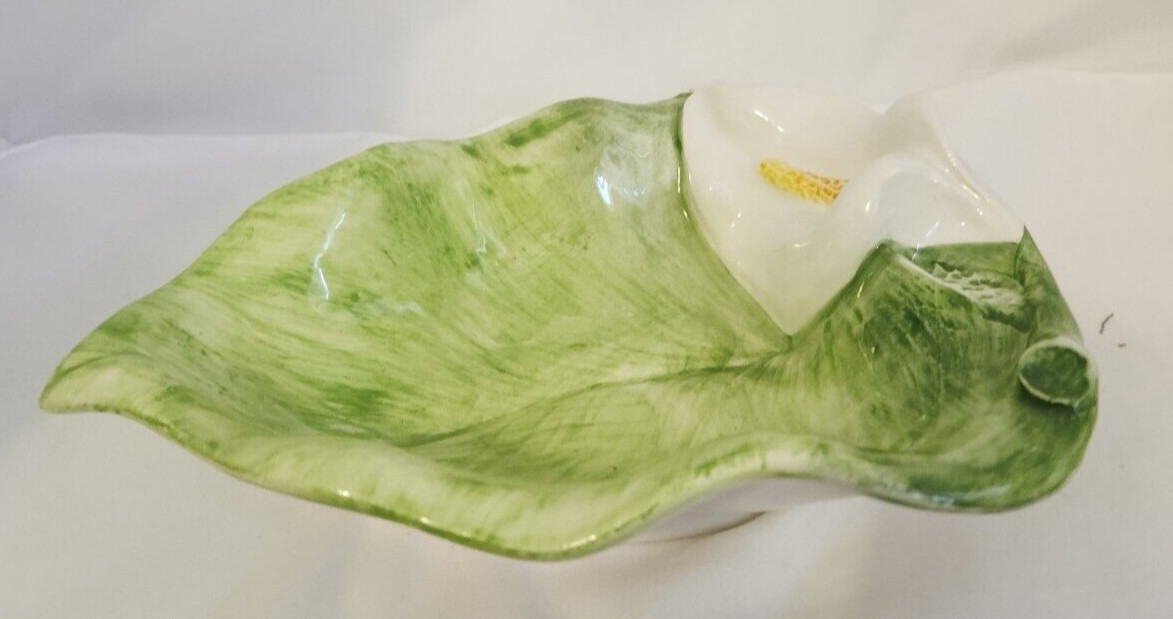 Italian Ceramic Dish Calla Lily Leaf Majolica Syle Vintage See Last Picture