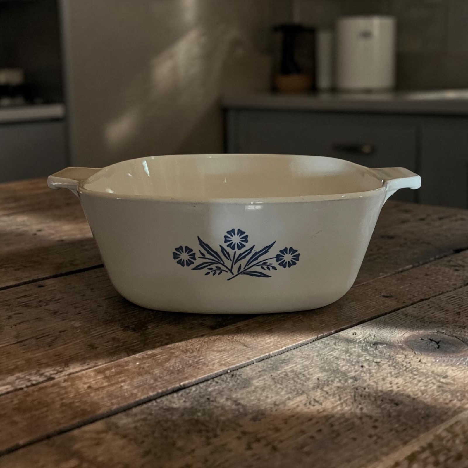1.5 QT Square Corningwear- White with Blue Flowers