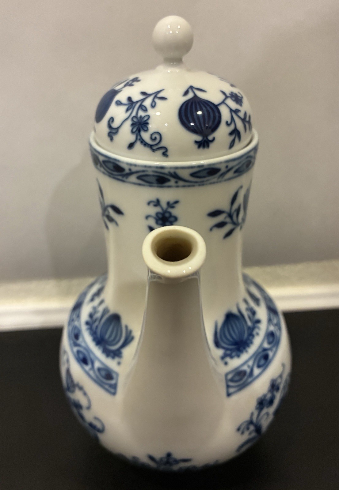 Winterling Bavaria Blue Onion 8.5” Teapot w Lid Germany Echt Kobalt Porcelain