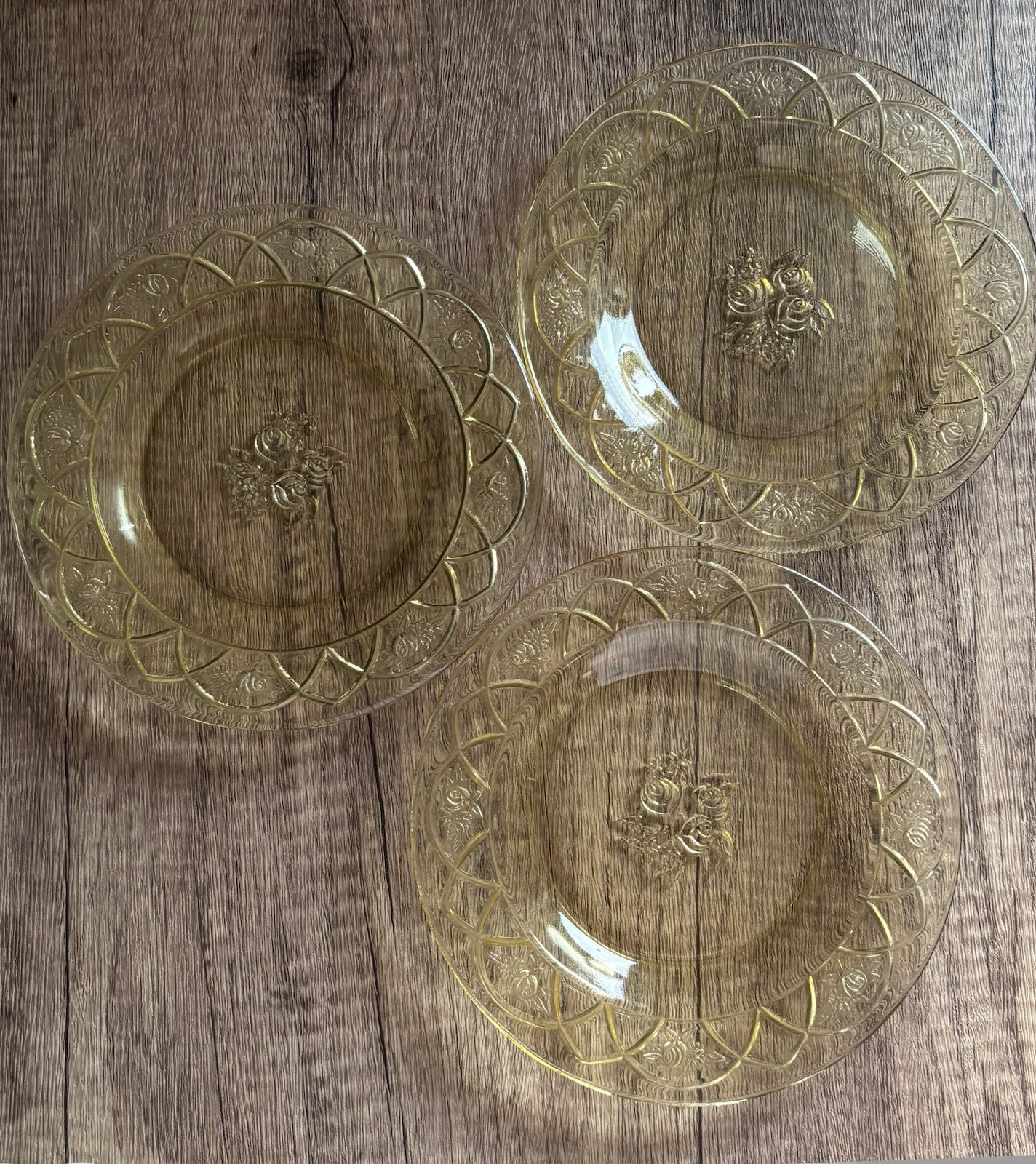 Vintage Federal Glass Rosemary Amber Rose Depression 6.5in Glass Plates 3