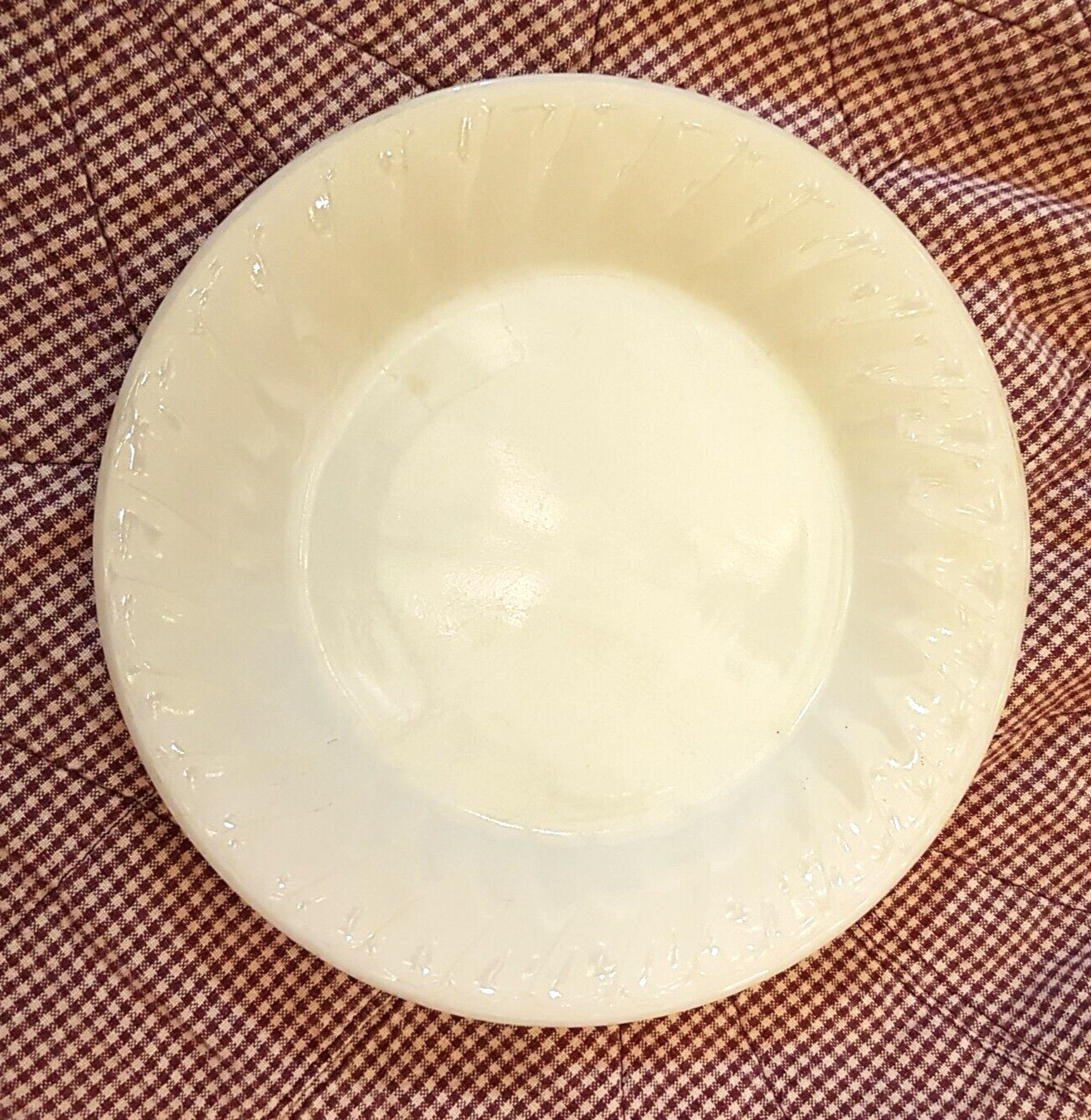 Anchor Hocking Ivory White Swirl Bread Plate Milk Glass Fire King