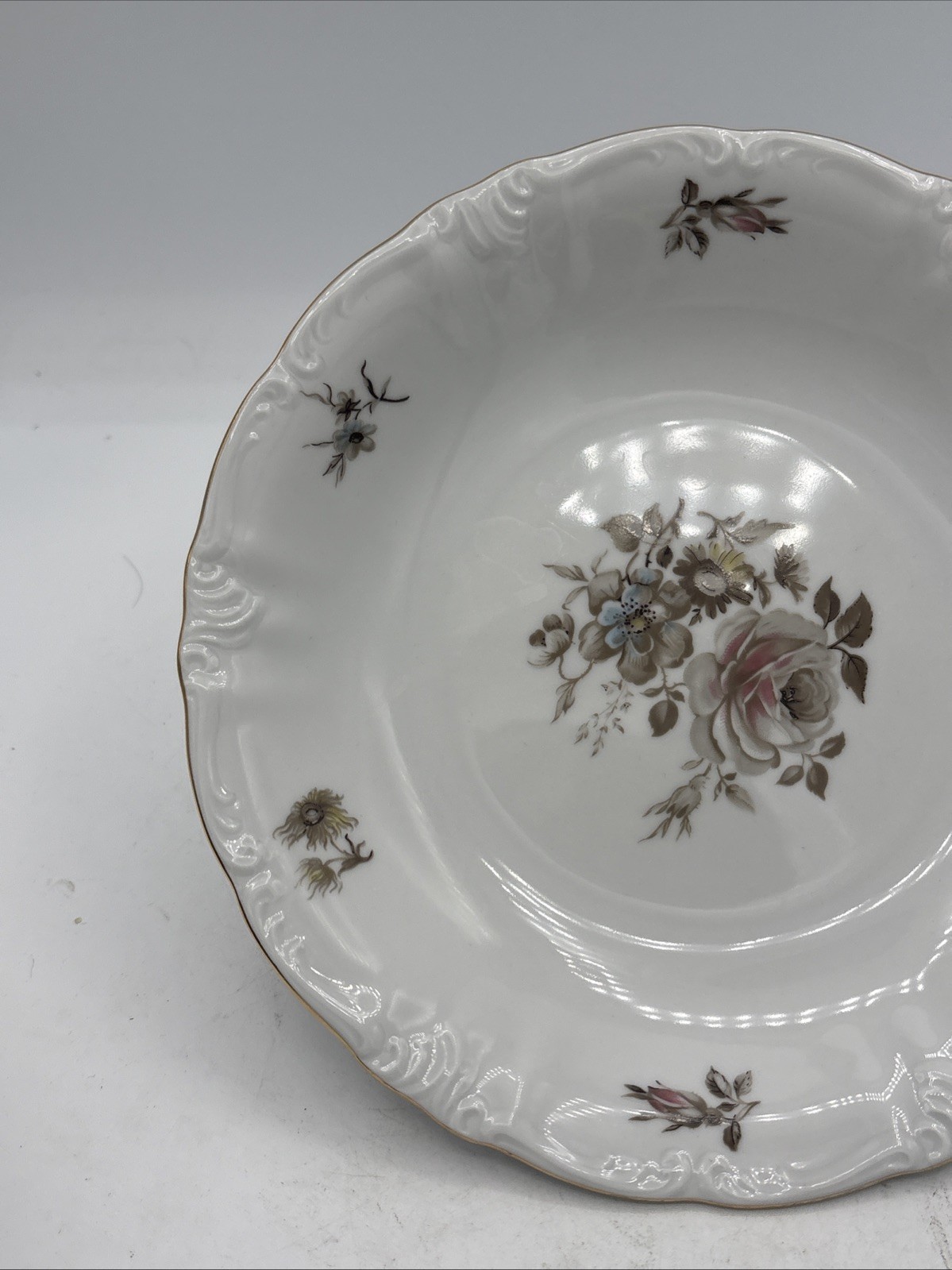 Winterling Schwarzenbach Empress Maria Theresa Soup Bowl 7 3/4” CH4