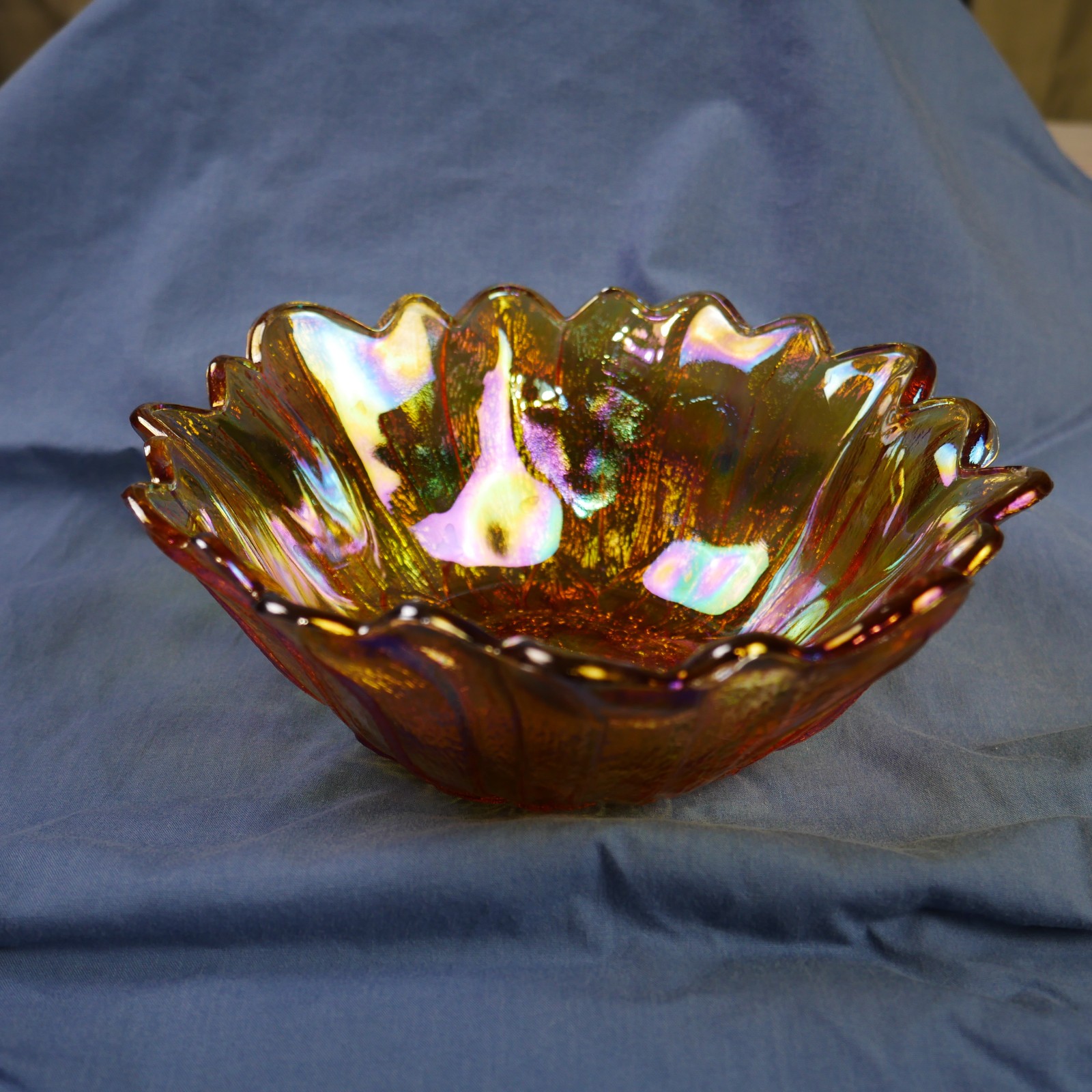 Vintage Iridescent Marigold Carnival Glass Flower Daisy Sunflower Candy Bowl 