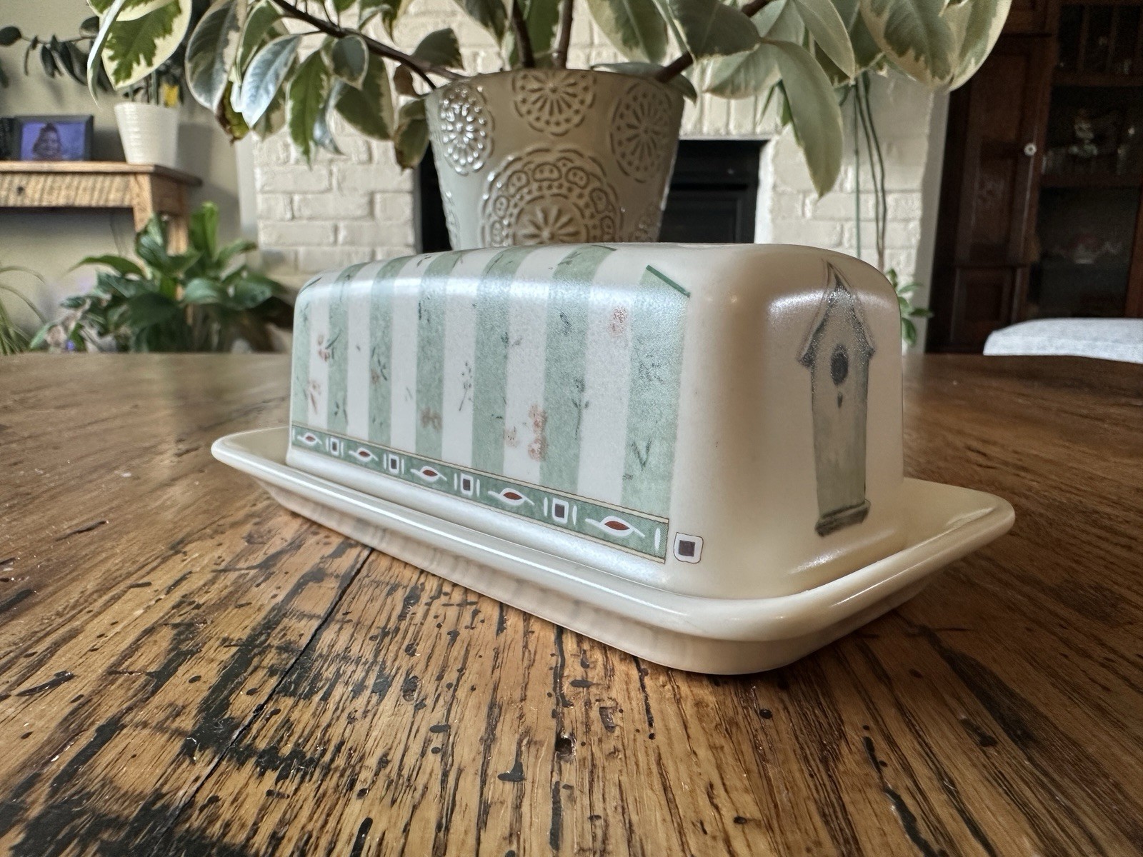 Pfaltzgraff Naturewood Covered Butter Dish Stoneware USA EUC FREE SHIP