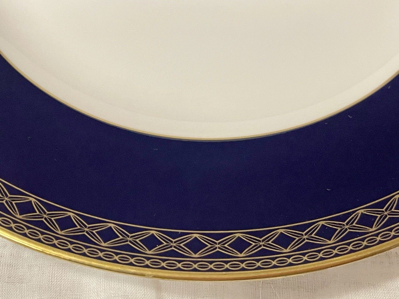4 Waterford Powerscourt Fine Bone China 8″ Salad/Dessert Plates Made in England