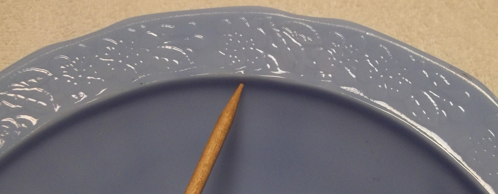 Vintage 8 1/2″ Large Fruit Bowl Cherry Blossom Delphite by Jeannette