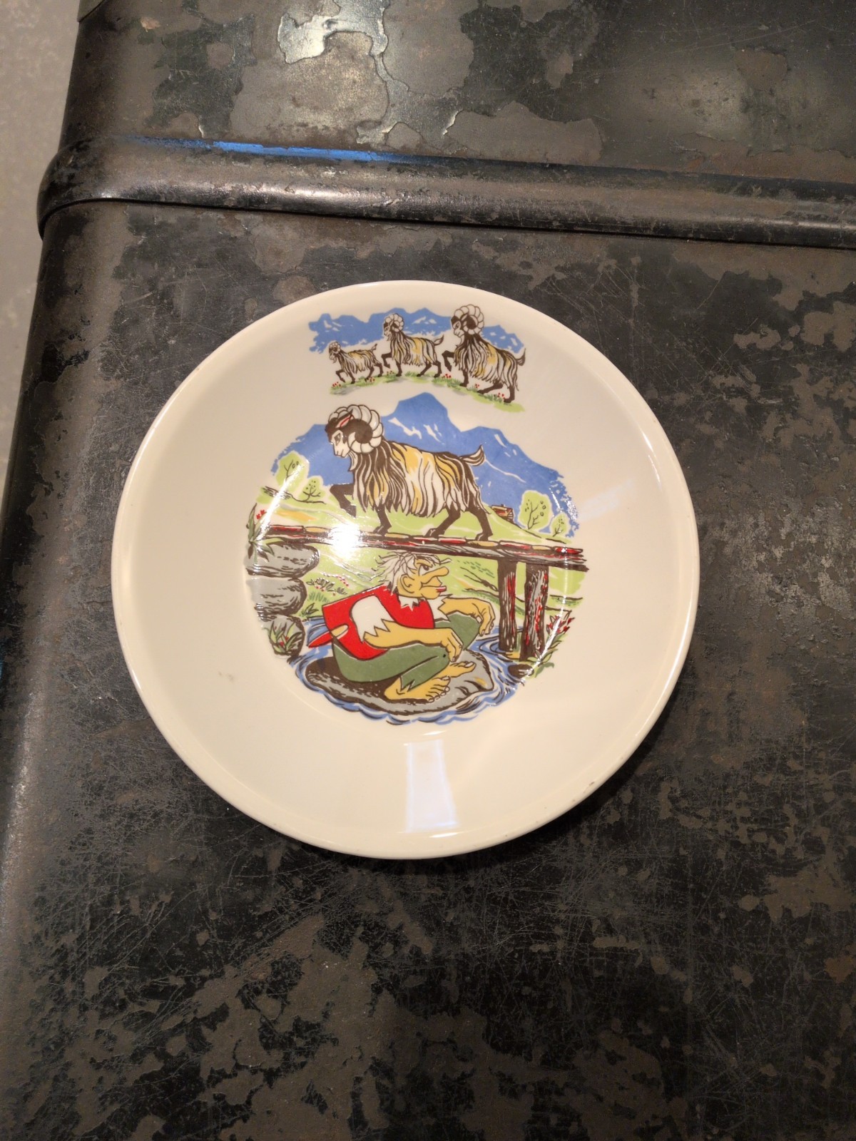 Vintage Viggjo Flint Norway, Billy Goats Gruff Fairytale Bowl