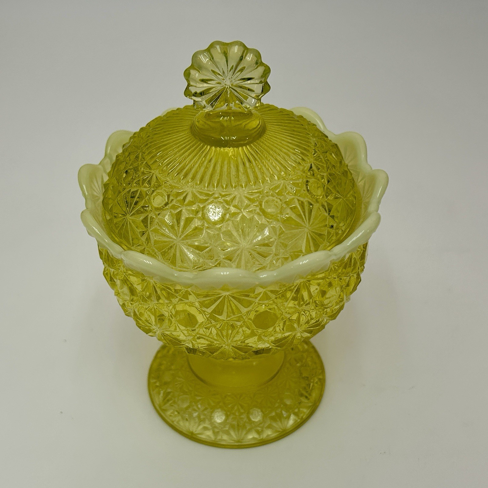 L.G. Wright Fenton Daisy Button Yellow Vaseline Uranium Opalescent Compote VTG
