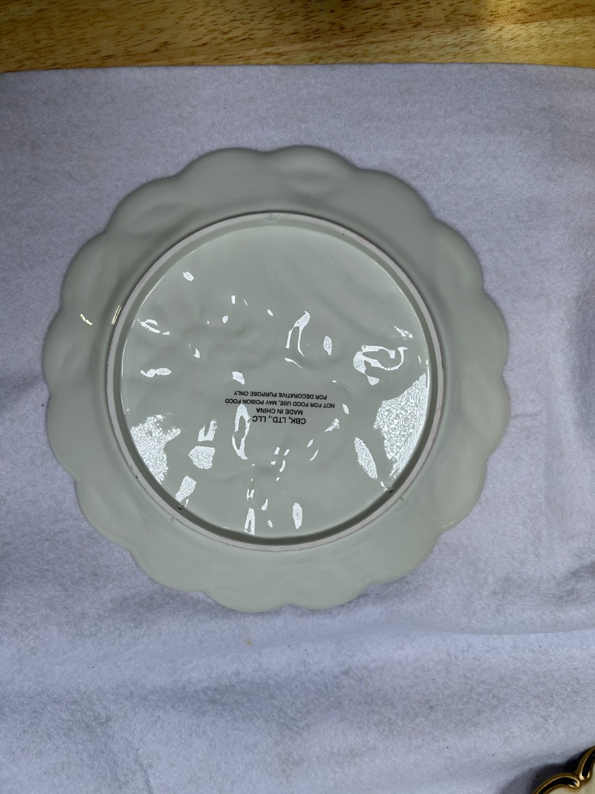 Set of 2 CBK Ltd Floral Decorative Plates Magnolia Iris Raised Embossed Wall