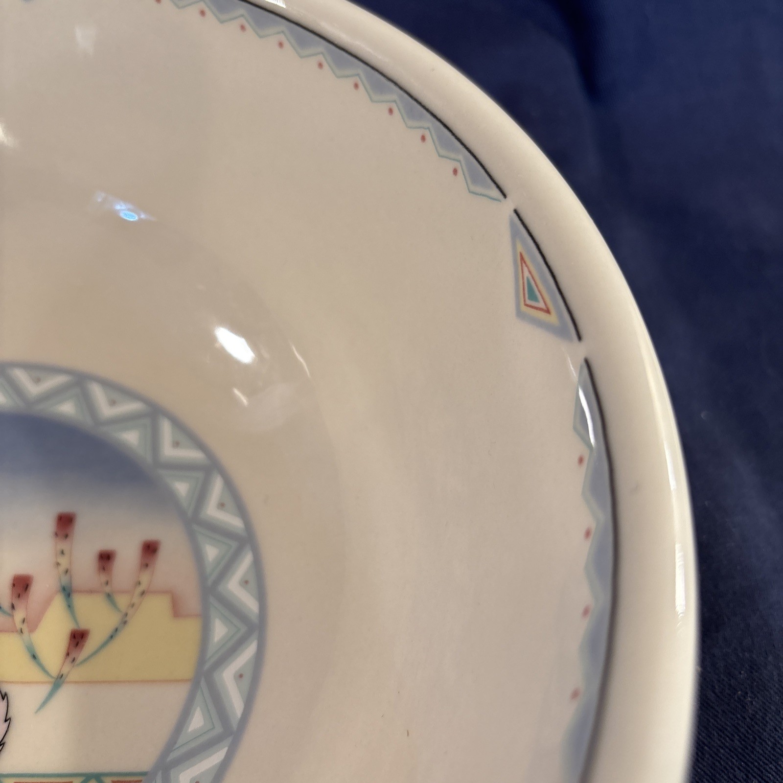 Epoch Amigo 9in. Serving Bowl by Noritake Southwestern Pattern Ivory Porcelain