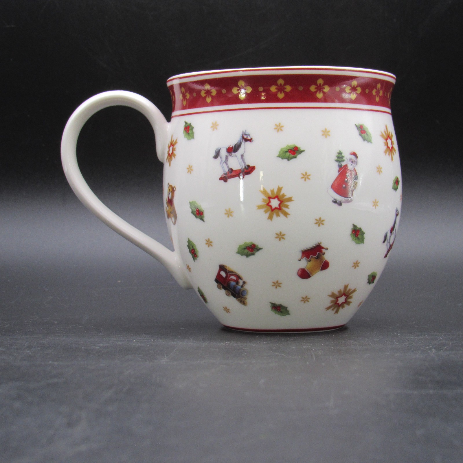 Villeroy & Boch Christmas Mugs Set of 2 Holiday Porcelain Coffee Cups 12oz 15oz
