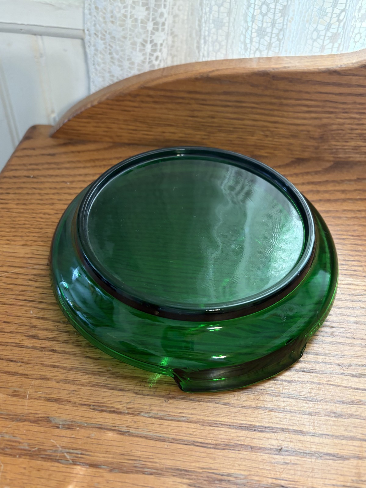 VINTAGE ANCHOR HOCKING FOREST GREEN PUCH BOWL WITH 10 CUPS AND BASE